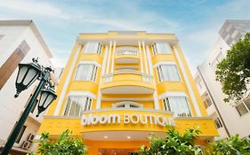 Bloom Boutique L Connaught Place Area